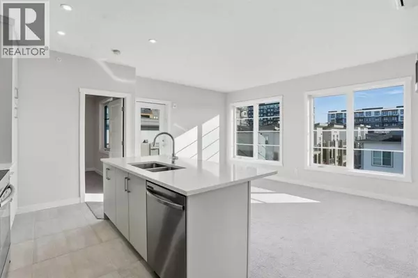 Calgary, AB T3H6H5,2417, 2117 81 Street SW