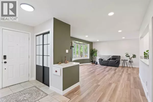 Calgary, AB T2J1G5,9940 Wilde Road SE