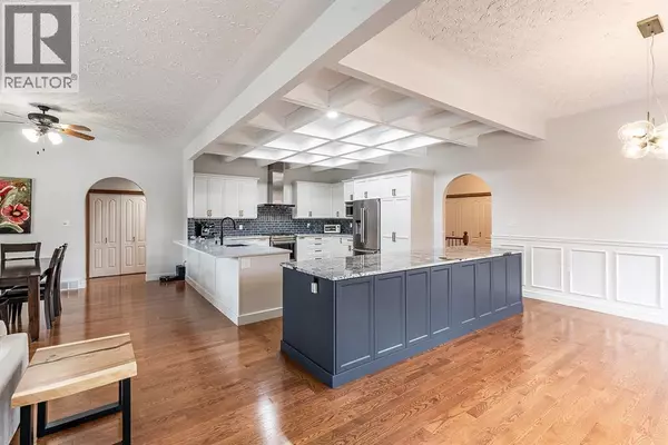 Medicine Hat, AB T1B4G5,15 Turner Close SE