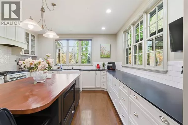 Chestermere, AB T1X0M9,25 Paradise Bay