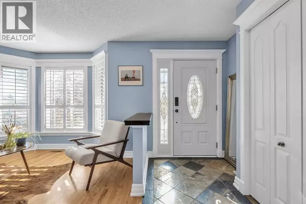 Calgary, AB T2M2N2,202 30 Avenue NW