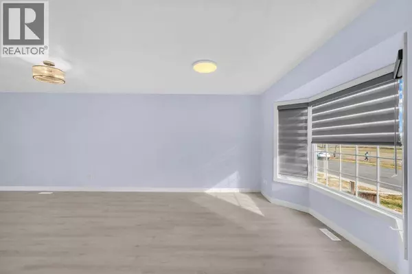 Calgary, AB T3J1A8,159 Falwood Way NE