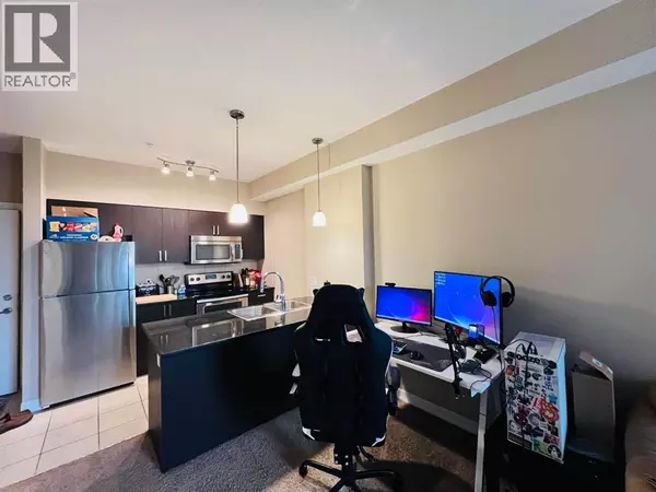 Calgary, AB T2Z5E2,312, 117 Copperpond Common SE