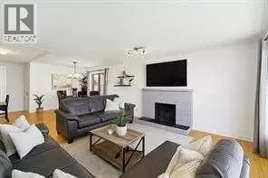 Cochrane, AB T4C1G8,14 Glenhill Crescent