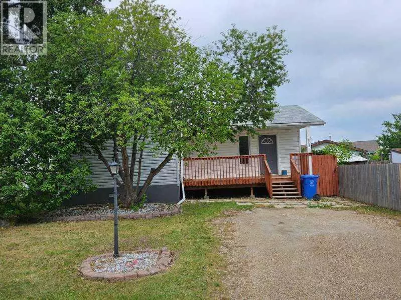 5216 46 Street, Grimshaw, AB T0H1W0