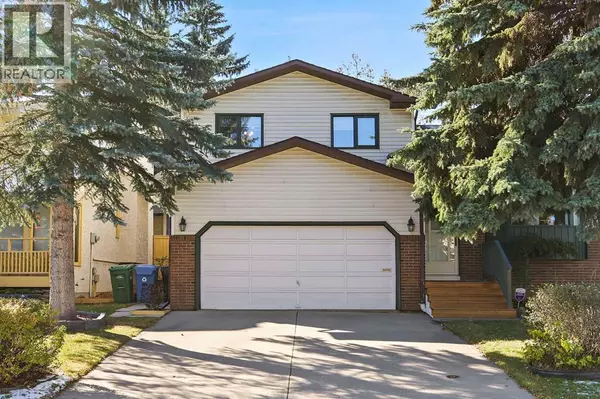 139 Stratton Crescent SW, Calgary, AB T3H1T7