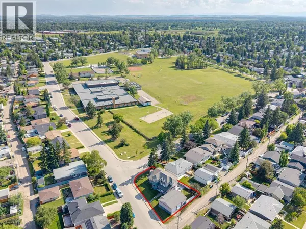 Calgary, AB T2W0W4,71 Sackville Drive SW