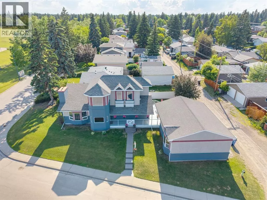 Calgary, AB T2W0W4,71 Sackville Drive SW