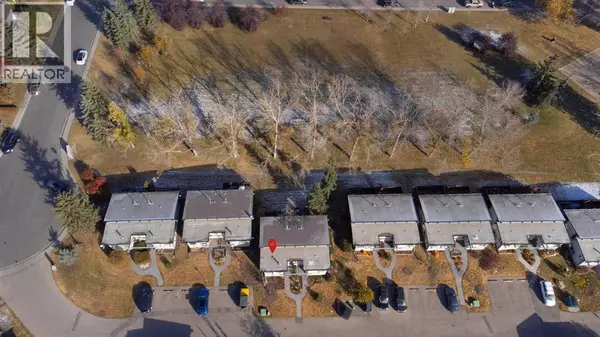 Calgary, AB T2W2E7,27, 333 Braxton Place SW