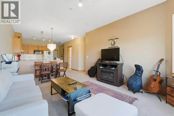 Calgary, AB T2E8V4,221, 1920 14 Avenue NE