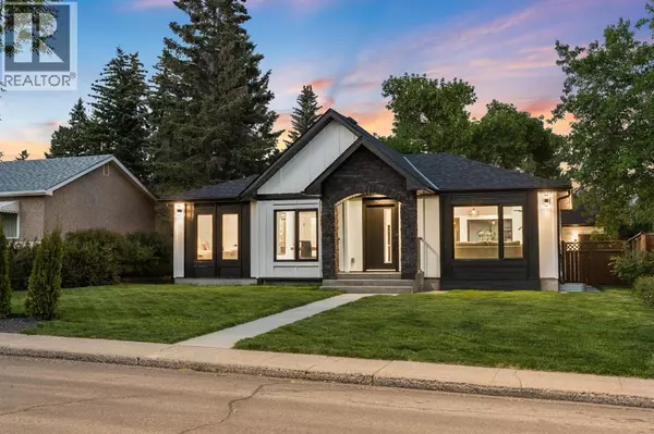 4940 45 Street SW, Calgary, AB T3E3W4