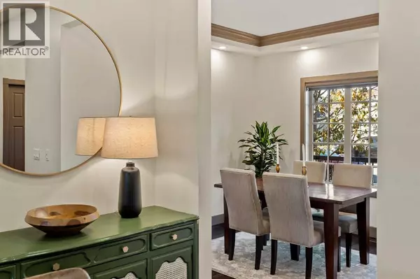 Calgary, AB T3E2A7,2410 26 Street SW