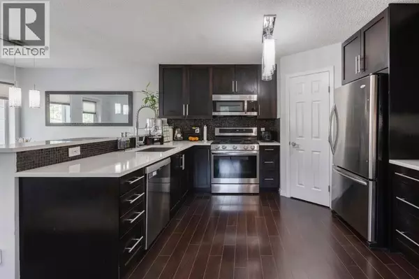 Calgary, AB T3A6L5,6 Hidden Creek Rise NW