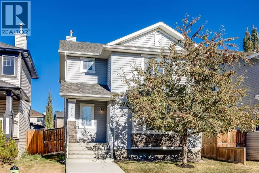 212 Luxstone Place SW, Airdrie, AB T4B3C1