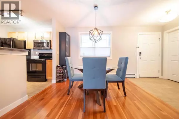 Calgary, AB T2T2C8,304, 2440 34 Avenue SW