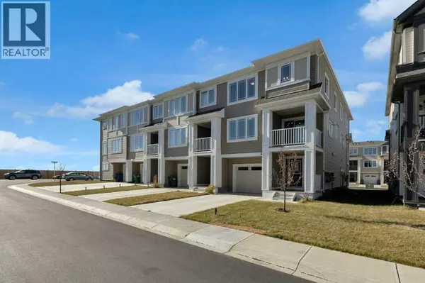 Airdrie, AB T4B3T1,827 Windbury Street SW