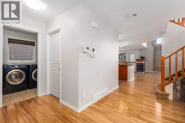 Calgary, AB T3M0H7,38 Autumn Gardens SE