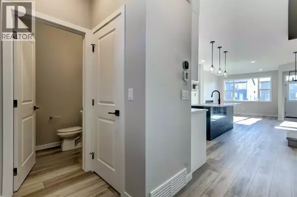 Calgary, AB T3M4H6,125 Setonvista Gate SE