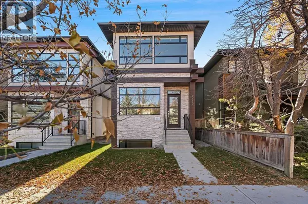 2115 Bowness Road NW, Calgary, AB T2N3L2