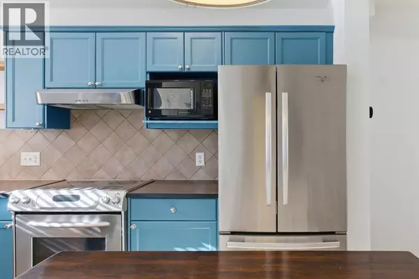 Airdrie, AB T4B3H5,1101, 140 Sagewood Boulevard SW