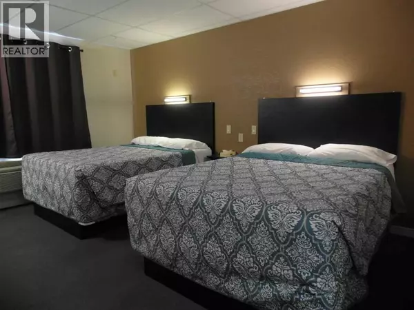 Hanna, AB T0J1P0,519 2 Avenue W