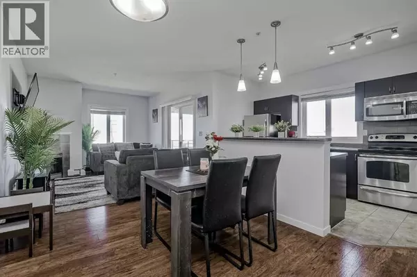 Airdrie, AB T4A0G5,1318, 604 East Lake Boulevard NE