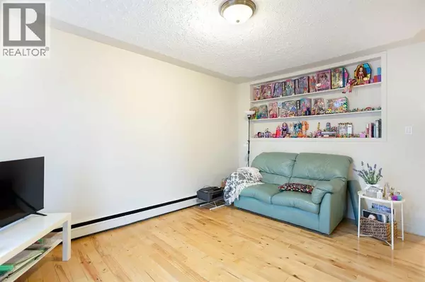 Calgary, AB T2R0J5,302, 1027 12 Avenue SW