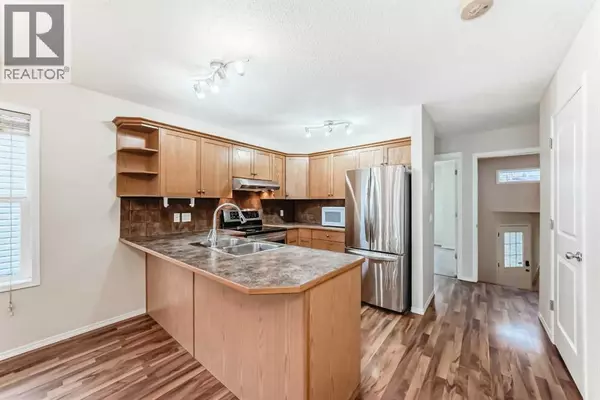 Airdrie, AB T4B3C9,576 Stonegate Way NW