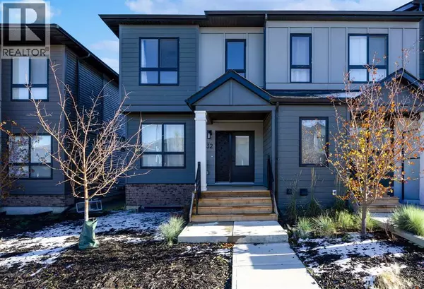 32 Silverton Glen Green SW, Calgary, AB T2X5B8