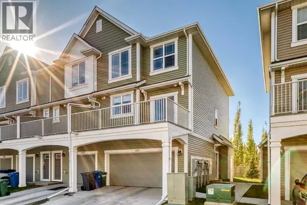 640 Copperstone Manor SE, Calgary, AB T2Z5G5
