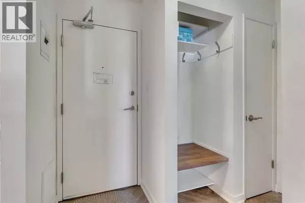 Calgary, AB T3C0W5,205, 1626 14 Avenue SW