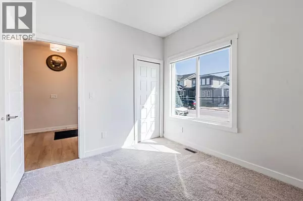 Airdrie, AB T4B5R8,609 Baywater Manor SW