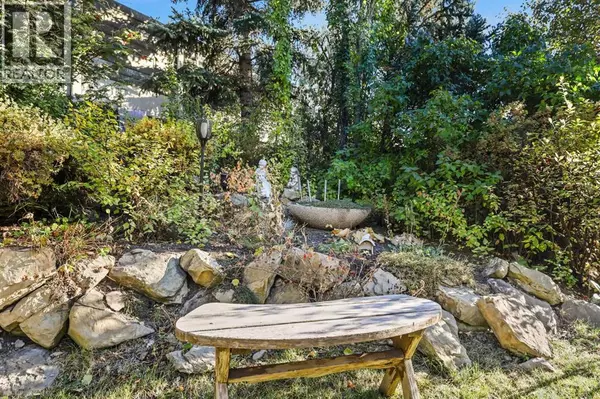 Calgary, AB T2Z2T4,248 Douglas Ridge Green SE