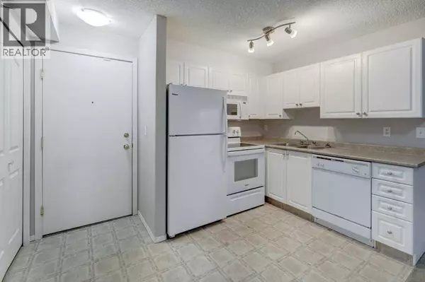 Calgary, AB T1Y7M1,1209, 2280 68 Street NE