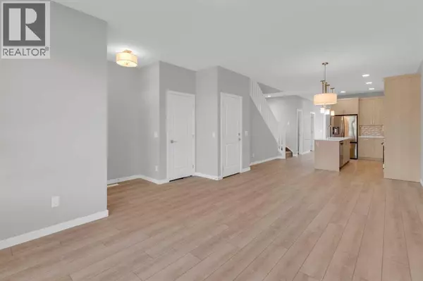 Calgary, AB T3P2K6,873 Livingston View NE