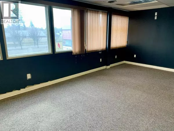 Calgary, AB T2M0J7,209, 602 16 Avenue NW