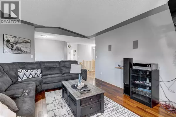 Grande Prairie, AB T8W2J8,10659 81 Avenue