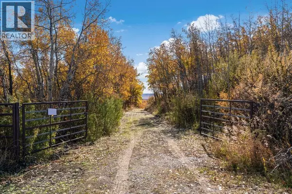 306 Avenue W, Rural Foothills County, AB T2S1A2