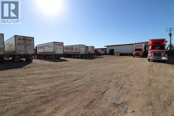 Medicine Hat, AB T1A4W3,666 15 Street SW