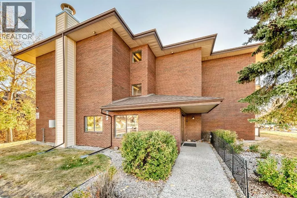 Calgary, AB T3H2P4,3307, 393 Patterson Hill SW