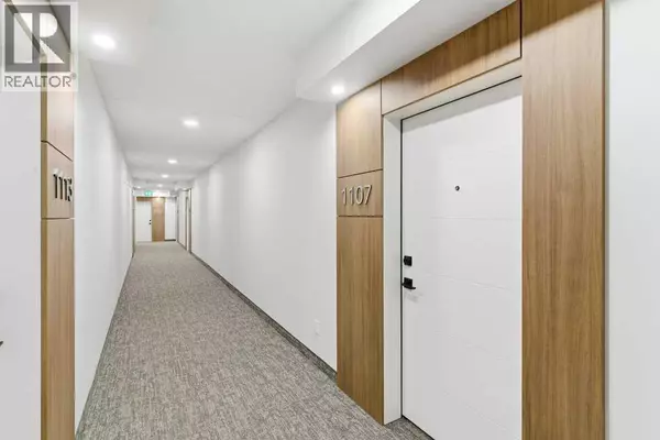 Okotoks, AB T1S5Y2,1107, 100 Banister Drive