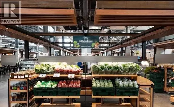 Calgary, AB T3B5X4,25 Greenbriar Drive NW