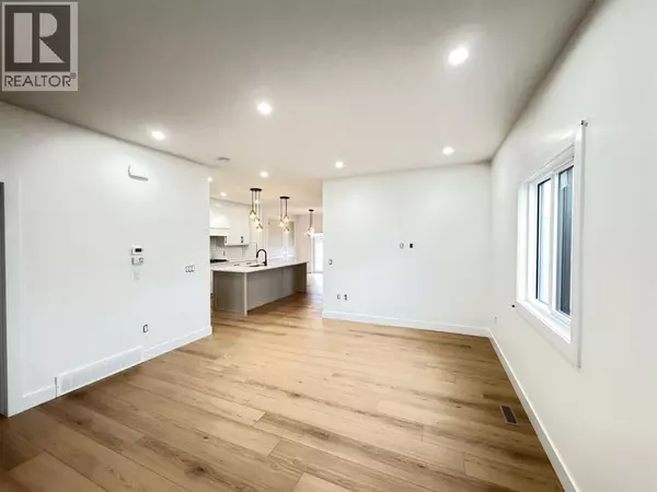 Carstairs, AB T0M0N0,709 Mandalay Avenue