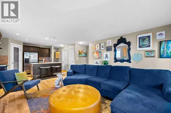 Calgary, AB T3E2A1,201, 1920 26 Street SW