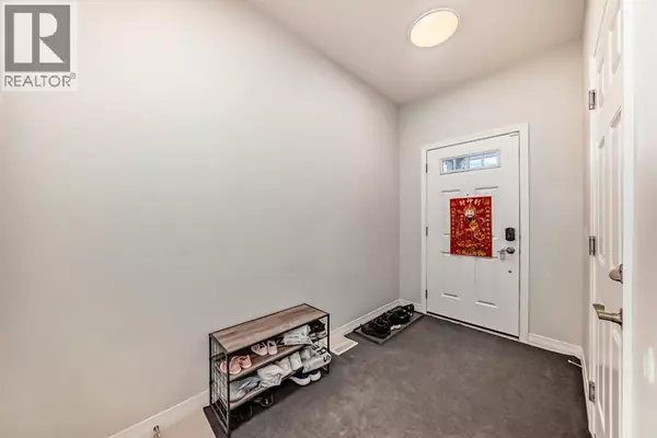 Calgary, AB T3P0S3,163 Evanscrest Way NW
