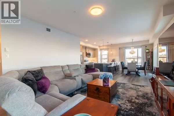 Calgary, AB T3P1X7,103, 40 Carrington Plaza NW