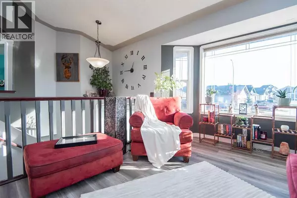 Blackfalds, AB T4M0K5,22 Woodbine Avenue