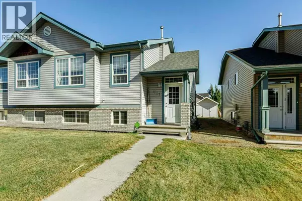 7021 Deer Street, Lacombe, AB T4L1Y9