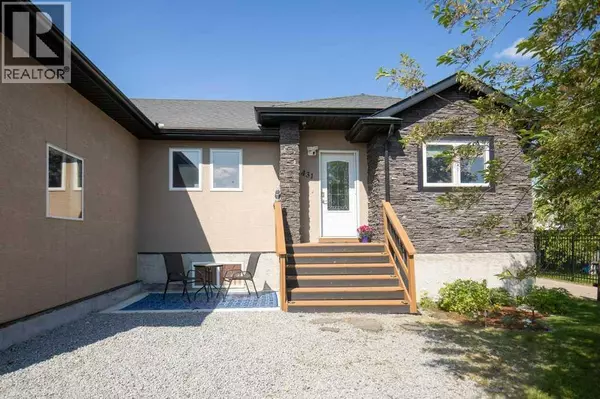 Carstairs, AB T0M0N0,431 Carriage Lane Crossing