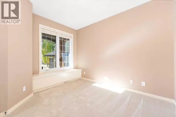 Calgary, AB T3M0H1,31 Autumn Place SE